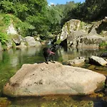 Casa Do Penedo