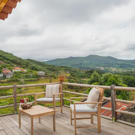 Casa Do Penedo