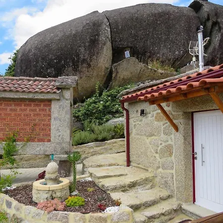 Casa Do Penedo Carralcova